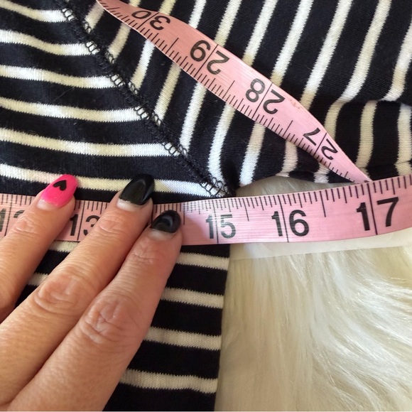 Banana Republic - Striped Top - Picture 7 of 8